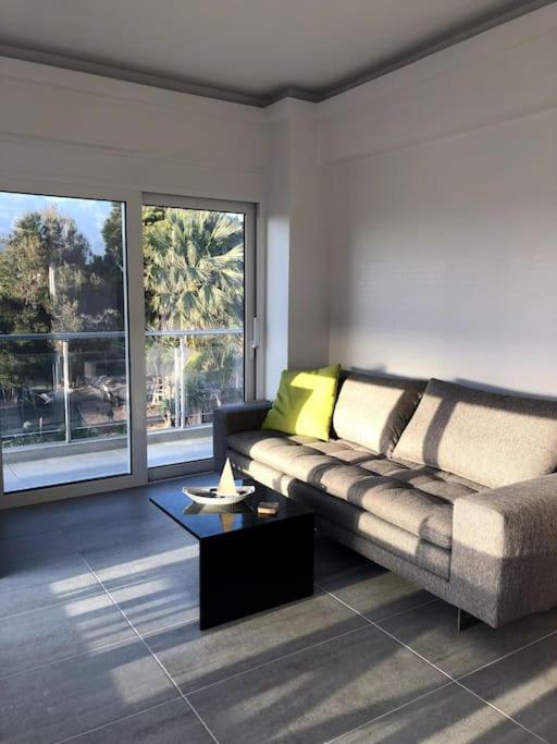 Eleni Apartament *